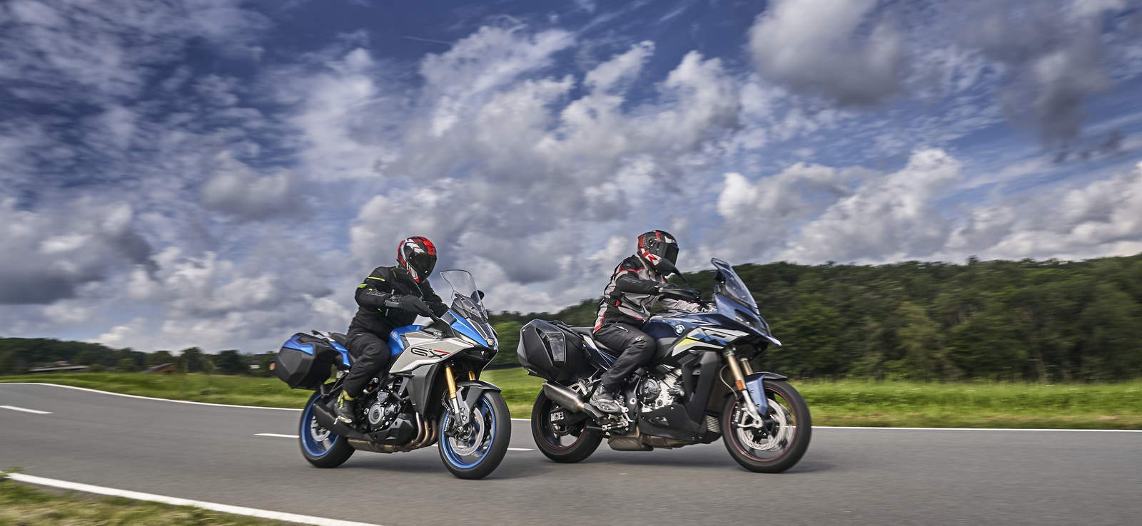 BMW S 1000 XR vs Suzuki GSX 1000 GX